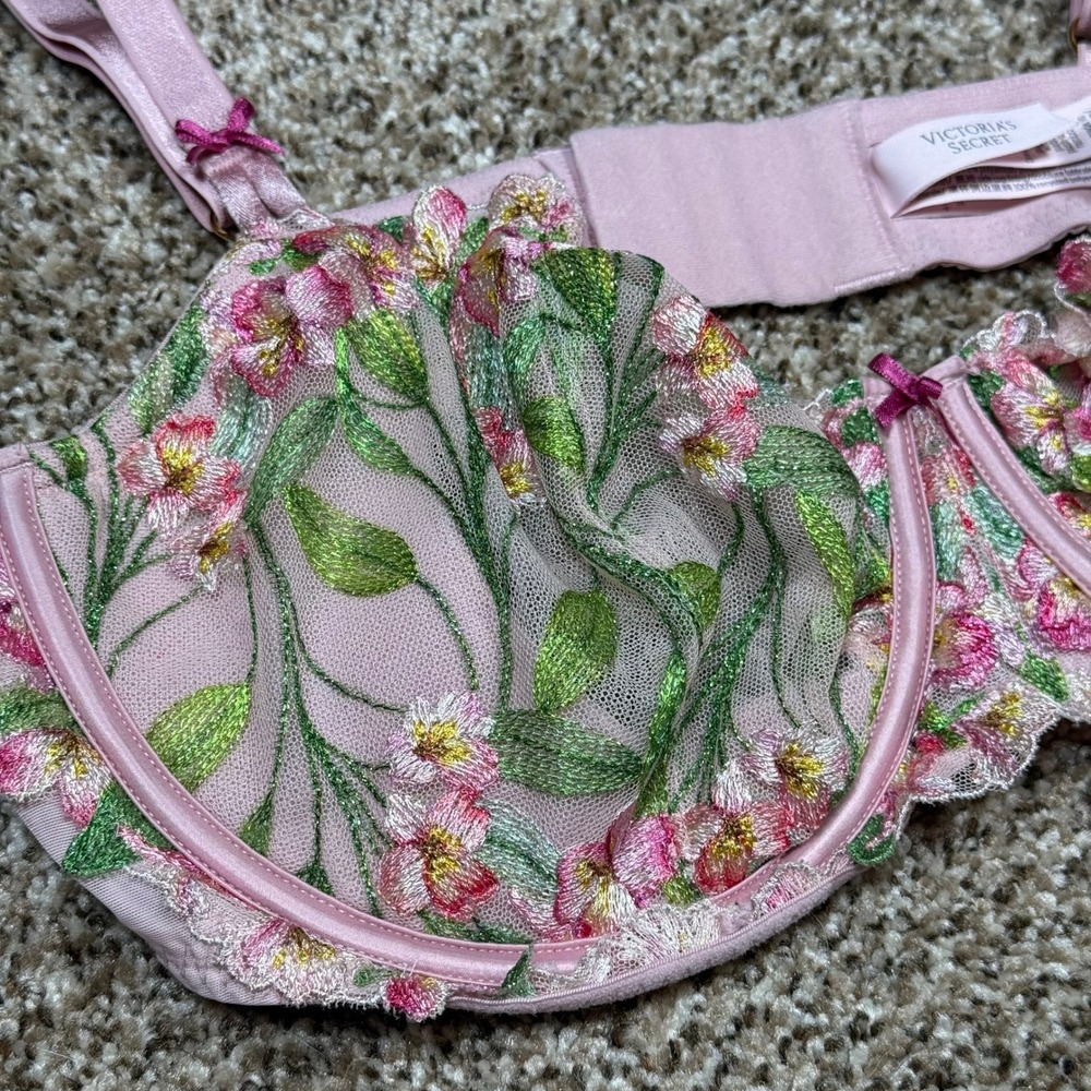Victoria's Secret Dream Angels Pink Floral Embroidered Unlined Demi Bra 40D - Picture 3 of 5